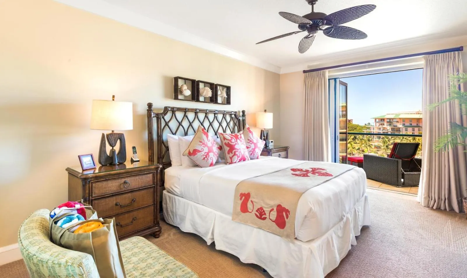 Kbm Resorts Spacious 5-Bedroom Honua Kai Collection Multi Unit Listing Same Floor Ocean Views 2 Free Rental Cars Hkh-60309 Kaanapali